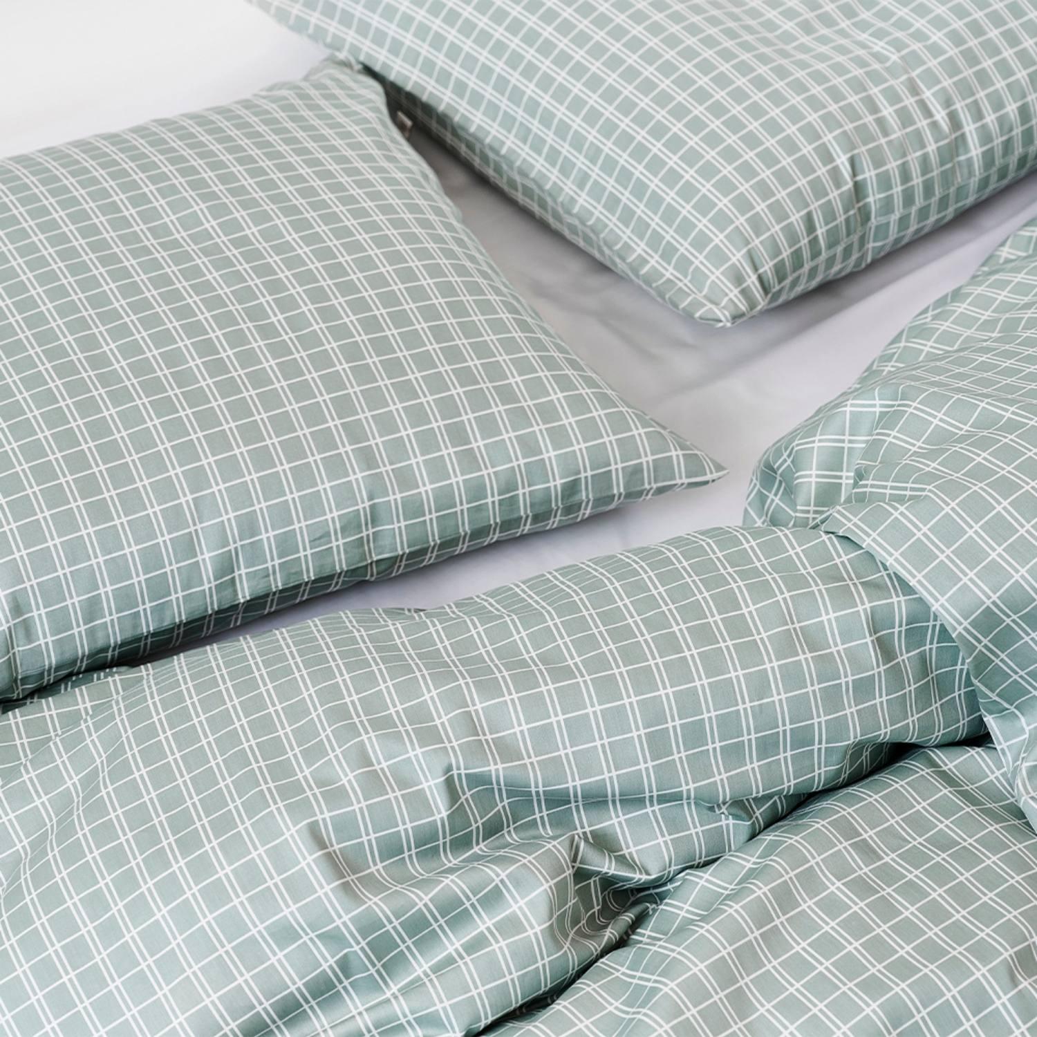 Snooze Green allergivenligt sengetøj med grønt ternet mønster, GOTS-certificeret